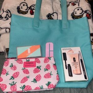Clinique Turquoise Tote and Strawberry Pouch Set